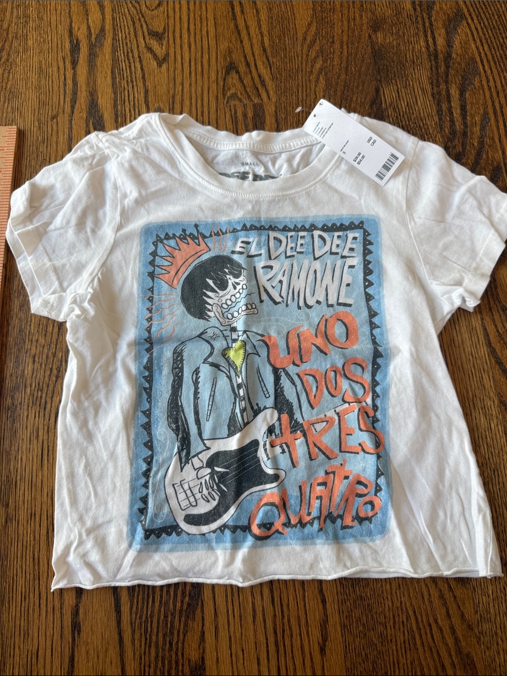 Urban Outfitters White Graphic Band Tee - El Dee Dee Ramone Small